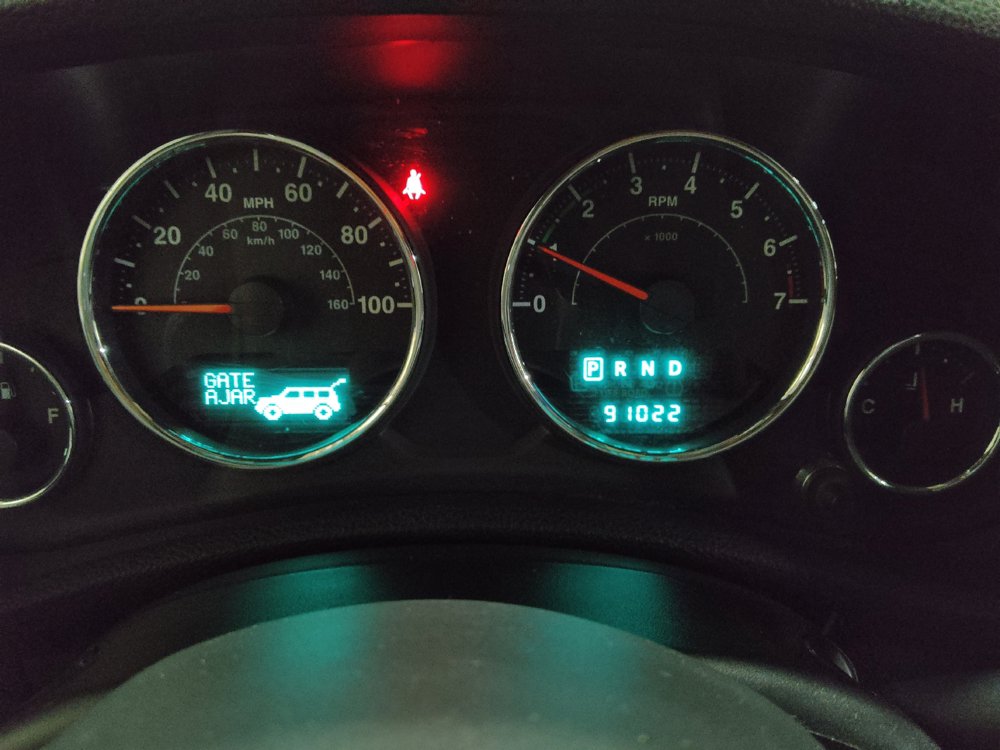 Used 2014 Jeep Wrangler Unlimited Sport w/ Quick Order Package 24S AWD/4WD image 23