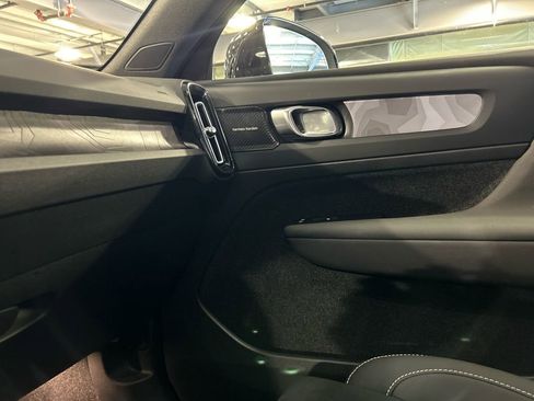Certified 2023 Volvo C40 P8 Recharge Ultimate AWD/4WD image 20