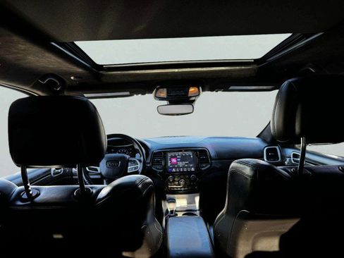 Used 2021 Jeep Grand Cherokee Trackhawk image 45