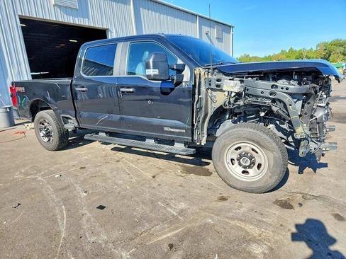Used 2023 Ford F250 XL w/ STX Appearance Package AWD/4WD image 2