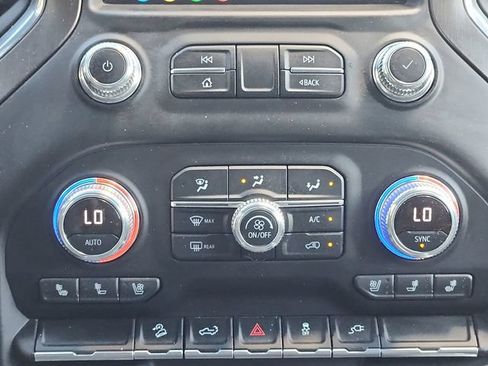 Used 2021 GMC Sierra 1500 AT4 AWD/4WD image 17