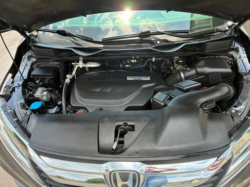 Used 2018 Honda Odyssey Touring image 14