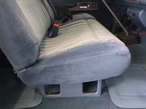 Used 1992 Chevrolet Silverado 1500 4x4 Extended Cab image 22