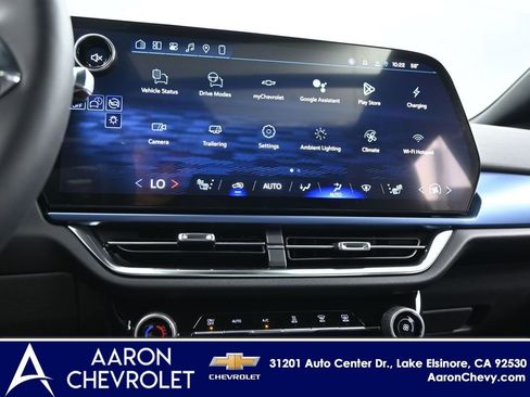 New 2026 Chevrolet Equinox EV LT image 15