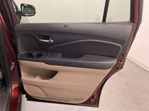 Used 2022 Honda Pilot Special Edition image 30