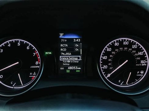 Used 2022 Toyota Camry SE image 23