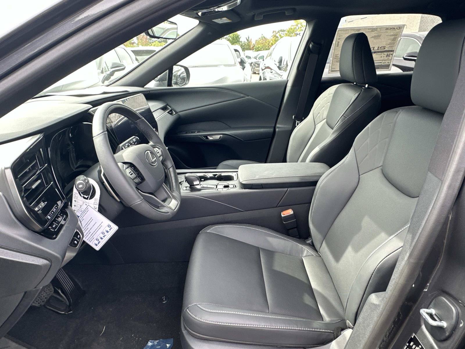 New 2026 Lexus RX 350h AWD/4WD image 11