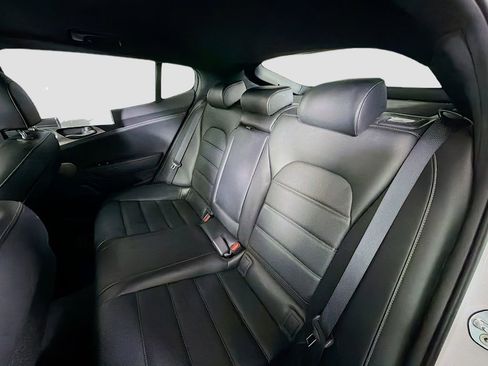 Used 2021 Kia Stinger GT2 image 26