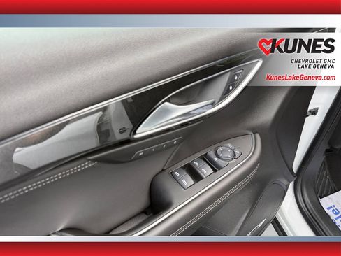 Used 2024 Buick Envision Preferred AWD/4WD image 17