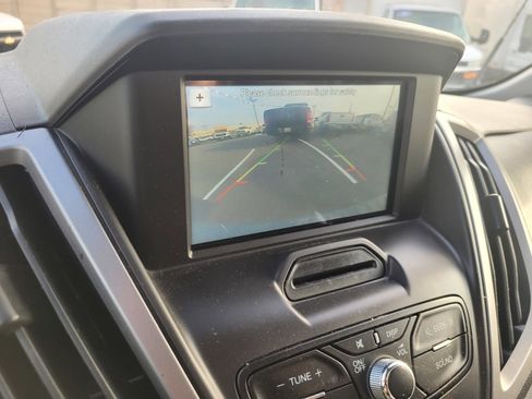 Used 2017 Ford Transit 350 XLT image 21