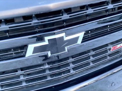 Used 2021 Chevrolet Silverado 1500 LT Trail Boss w/ Convenience Package II image 5