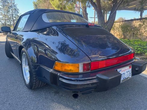 Used 1989 Porsche 911 Carrera RWD image 11