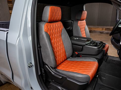 Used 2025 GMC Sierra 1500 Pro w/ Convenience Package image 26