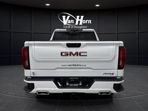 Used 2024 GMC Sierra 1500 AT4 w/ Technology Package image 13