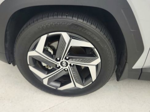 Used 2024 Hyundai Tucson Limited FWD image 31