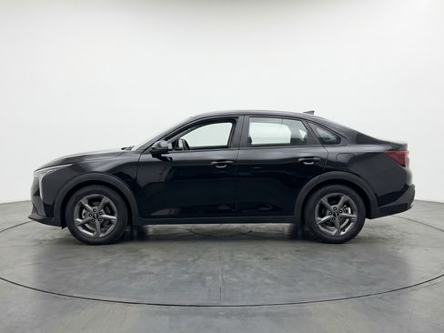 Used 2025 Kia K4 FWD image 5