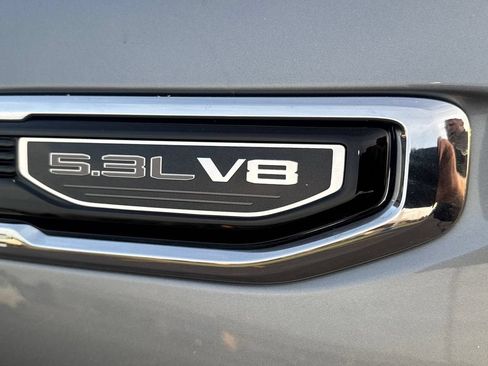 Used 2025 GMC Sierra 1500 SLT AWD/4WD image 11