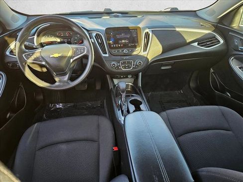 Used 2024 Chevrolet Malibu LT image 16