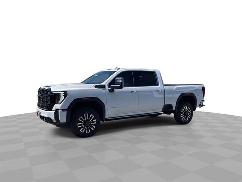 New 2025 GMC Sierra 3500 Denali Ultimate image 4