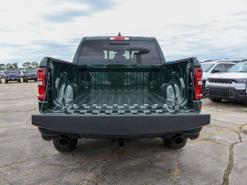 New 2026 RAM 1500 Express AWD/4WD image 13