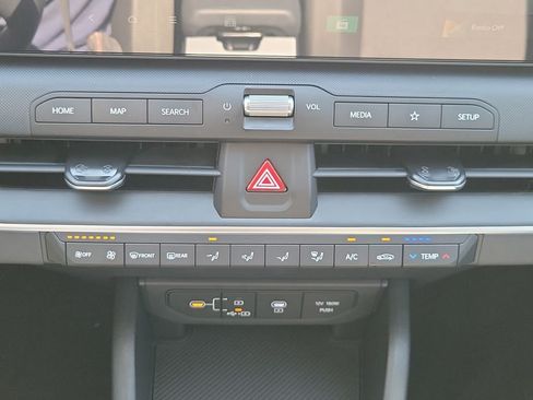 New 2026 Kia K4 FWD image 30