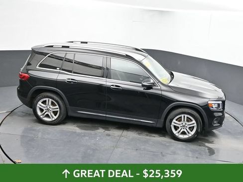 Used 2023 Mercedes-Benz GLB 250 4MATIC image 39