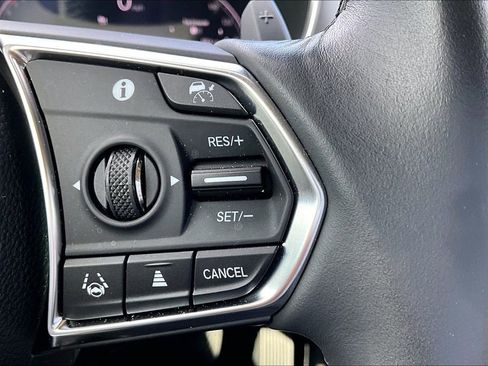 Certified 2025 Acura MDX w/ Technology Package image 26