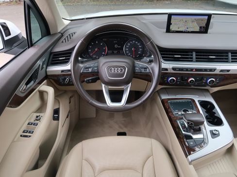 Used 2018 Audi Q7 2.0T Premium Plus AWD/4WD image 14
