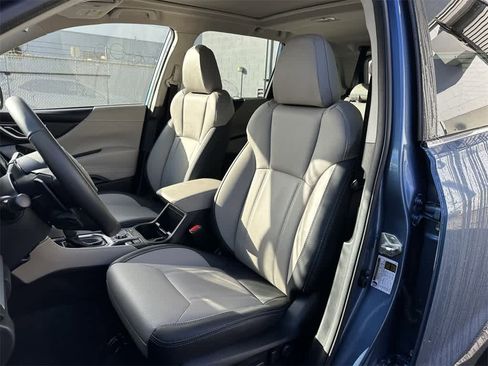 Used 2021 Subaru Forester Limited w/ Popular Package #3 image 12