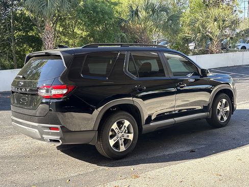 New 2026 Honda Pilot EX-L image 7