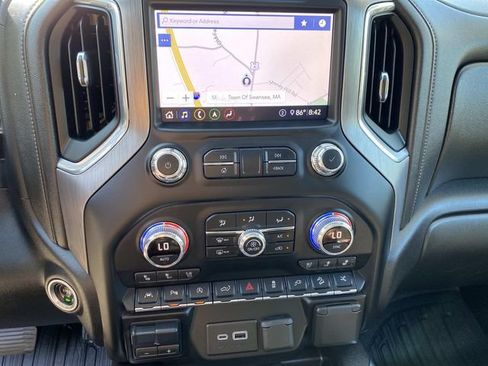Used 2020 GMC Sierra 1500 Denali w/ Denali Ultimate Package AWD/4WD image 12