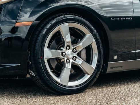 Used 2010 Chevrolet Camaro SS w/ LPO, Ground Effects Package RWD image 52
