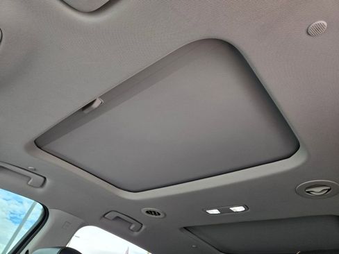 Used 2019 Chevrolet Traverse Premier w/ Redline Edition image 12