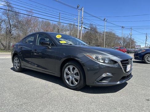 Used 2015 MAZDA MAZDA3 i SV image 3