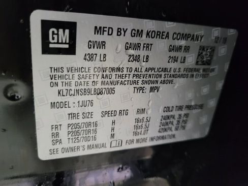 Used 2020 Chevrolet Trax LS w/ Tint and Cruise Package image 34