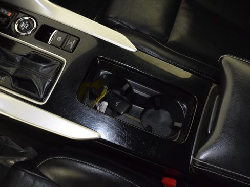 Used 2022 Mitsubishi Eclipse Cross SEL image 25