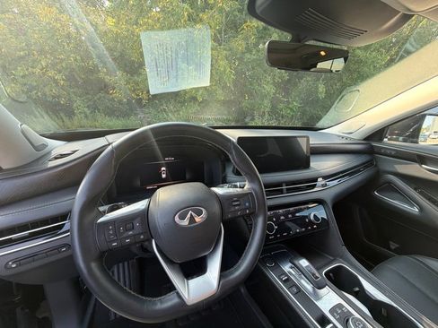 Used 2023 INFINITI QX60 Sensory w/ Cargo Package FWD image 6