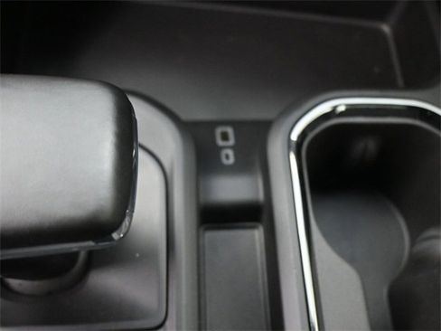 Used 2023 GMC Sierra 1500 AT4X image 7