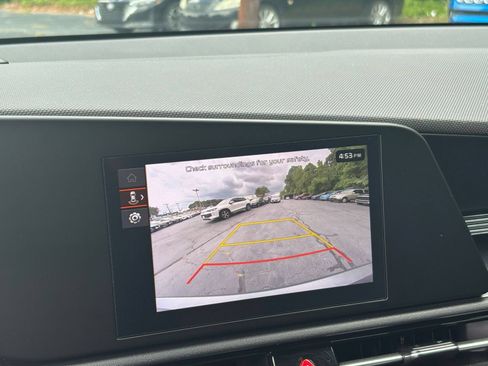 Used 2026 Kia Niro LX FWD image 20