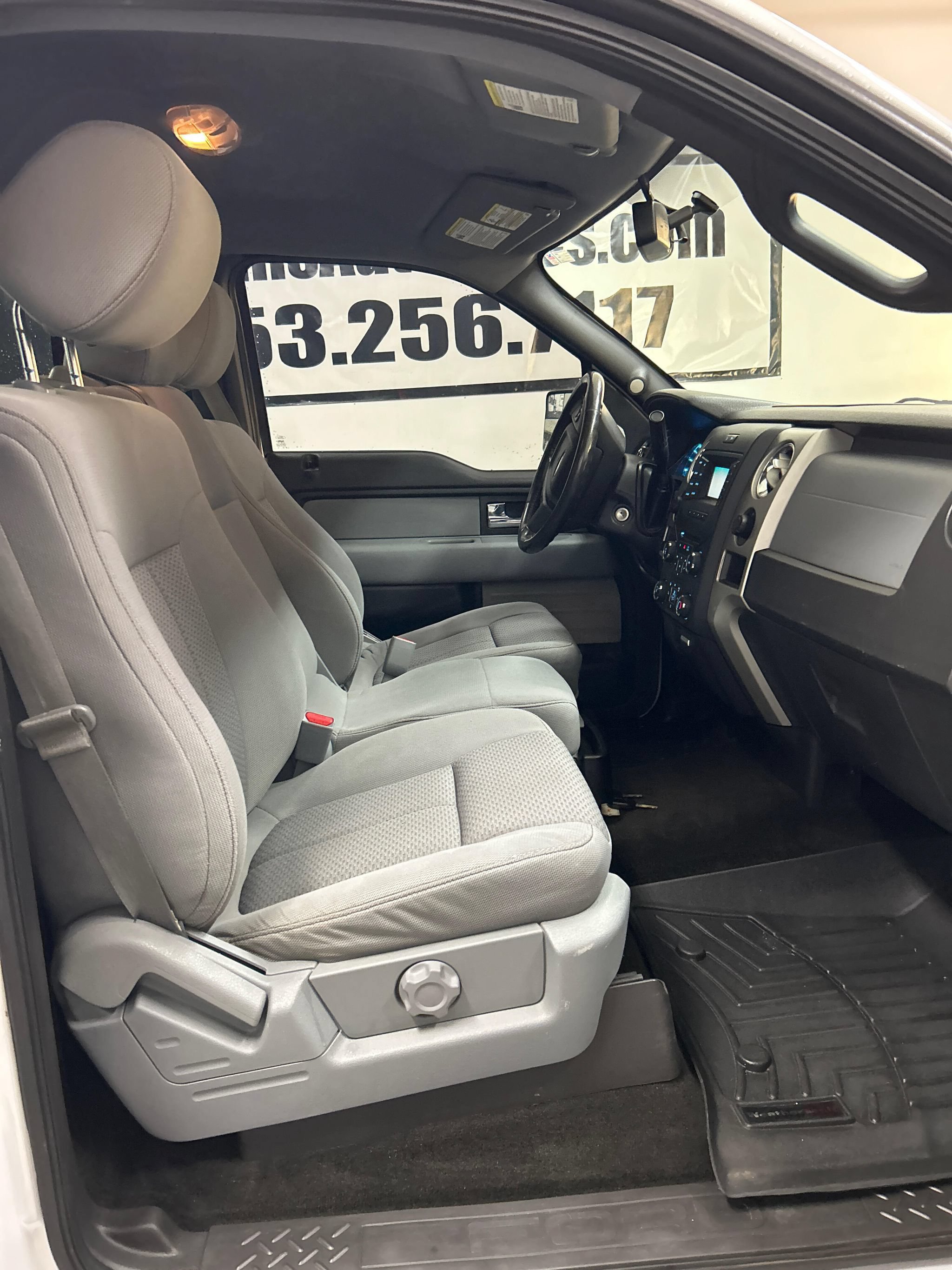 Used 2014 Ford F150 XLT w/ Equipment Group 301A Mid AWD/4WD image 10