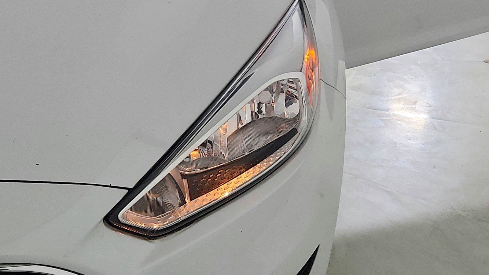 Used 2018 Ford Focus SE FWD image 17