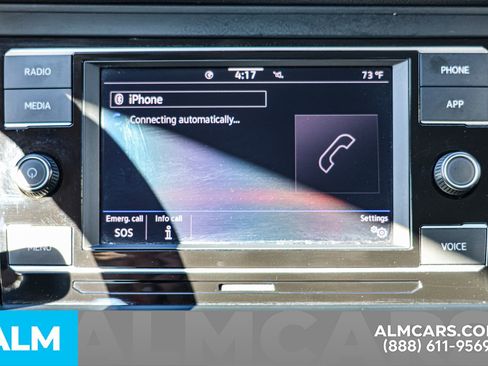 Used 2024 Volkswagen Jetta SE image 33