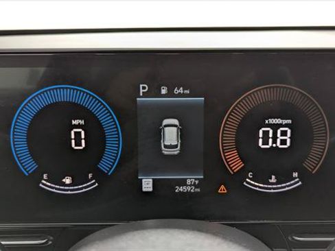 Used 2025 Hyundai Kona SEL FWD image 26