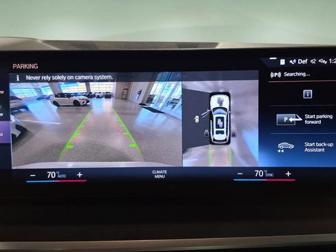 Used 2023 BMW X7 xDrive40i w/ Premium Package image 18