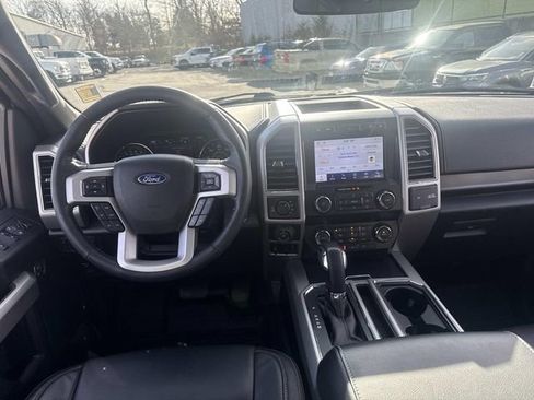 Used 2020 Ford F150 Lariat image 17