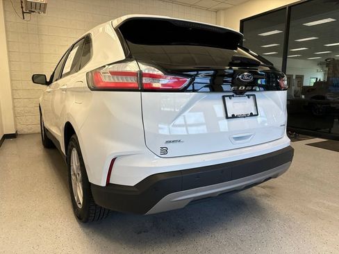 Used 2024 Ford Edge SEL AWD/4WD image 40