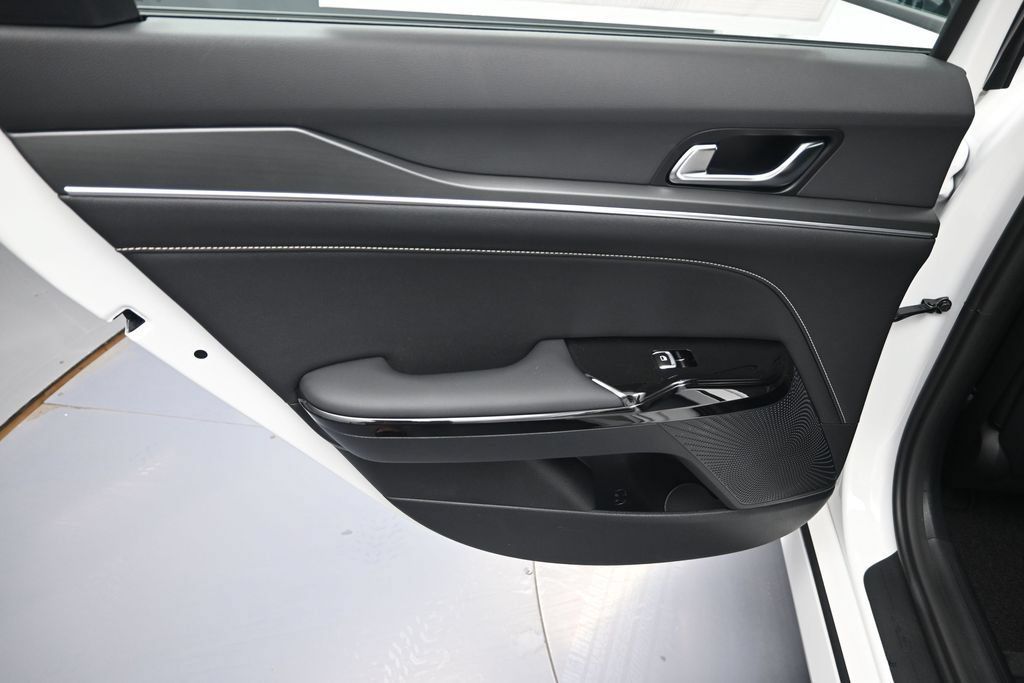 New 2026 Kia K5 GT-Line FWD image 27