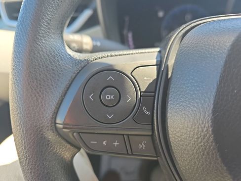Used 2026 Toyota Corolla LE FWD image 24
