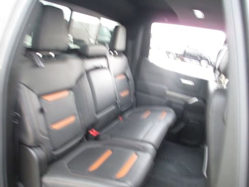 Used 2020 GMC Sierra 1500 AT4 w/ AT4 Premium Package AWD/4WD image 27