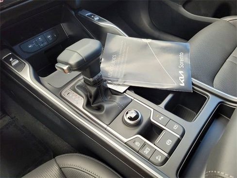 New 2026 Kia Sorento S w/ S Panoramic Sunroof Package FWD image 19